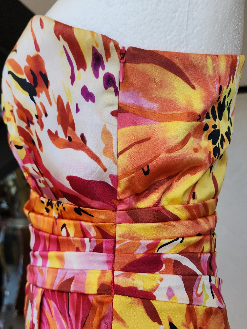 David Meister Pink Fuchsia Floral One Shoulder Dress (Size 2) - Picture 6 of 7